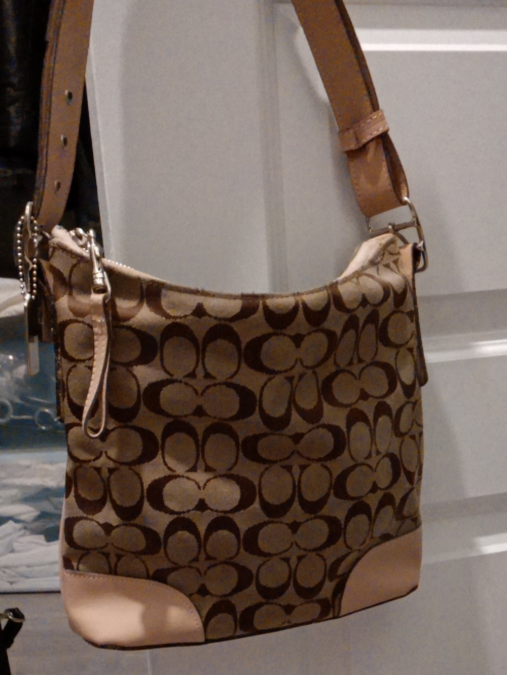 COACH Tan & Brown Signature Canvas Shoulder Bag - Brand New